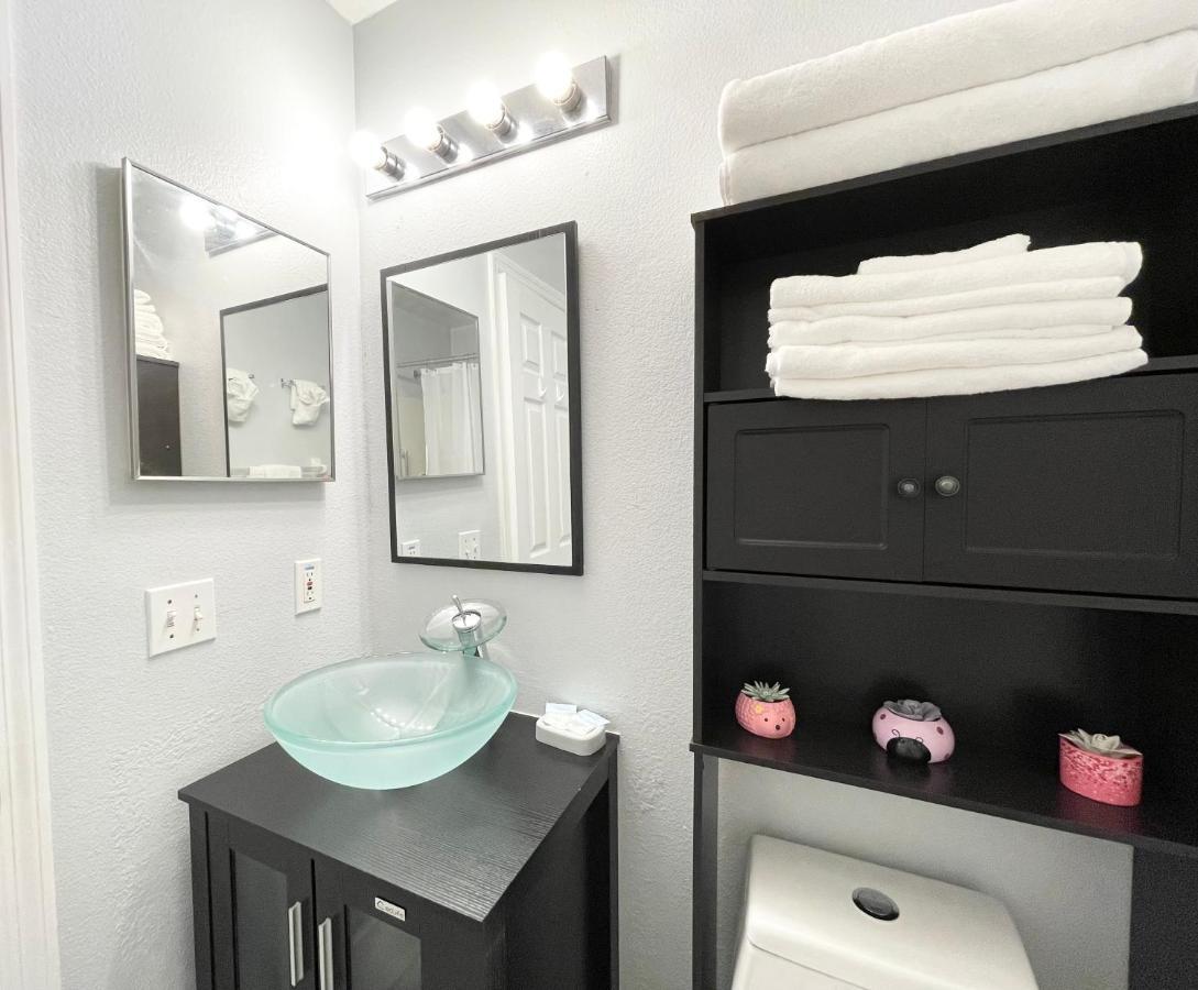 Fully Renovated, Quiet, Spacious Disney Themed Pool Home With Office Kissimmee Bagian luar foto